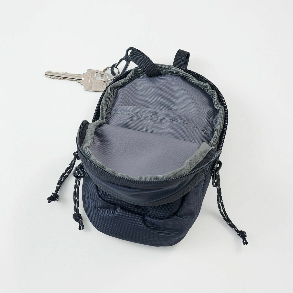 Voyage Padded Pouch