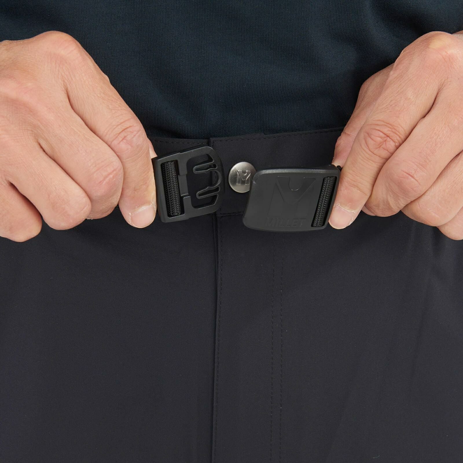 ティフォン ストレッチ トレックパンツ