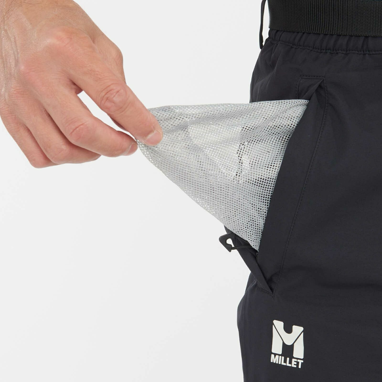 ティフォン ストレッチ トレックパンツ