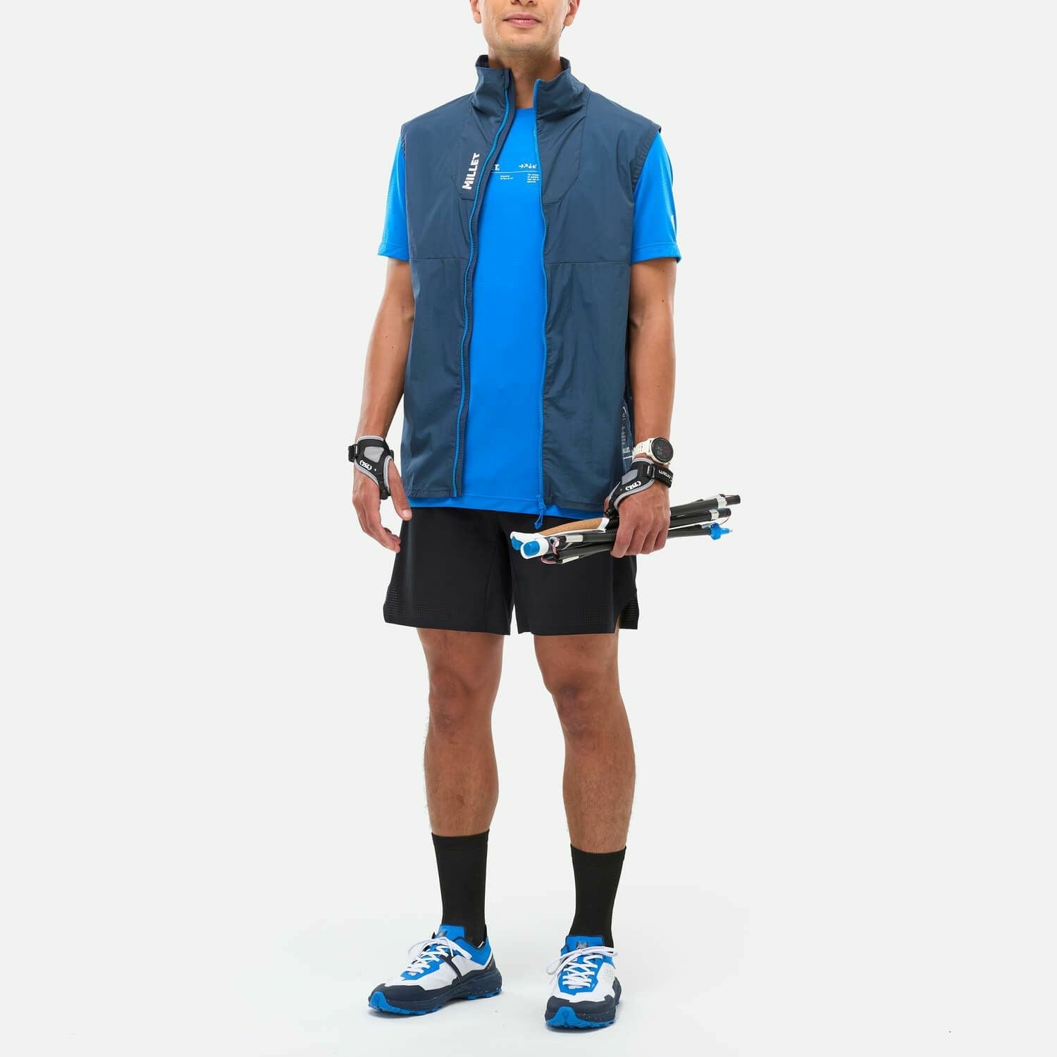 インテンス ウィンドブレーカー ベスト