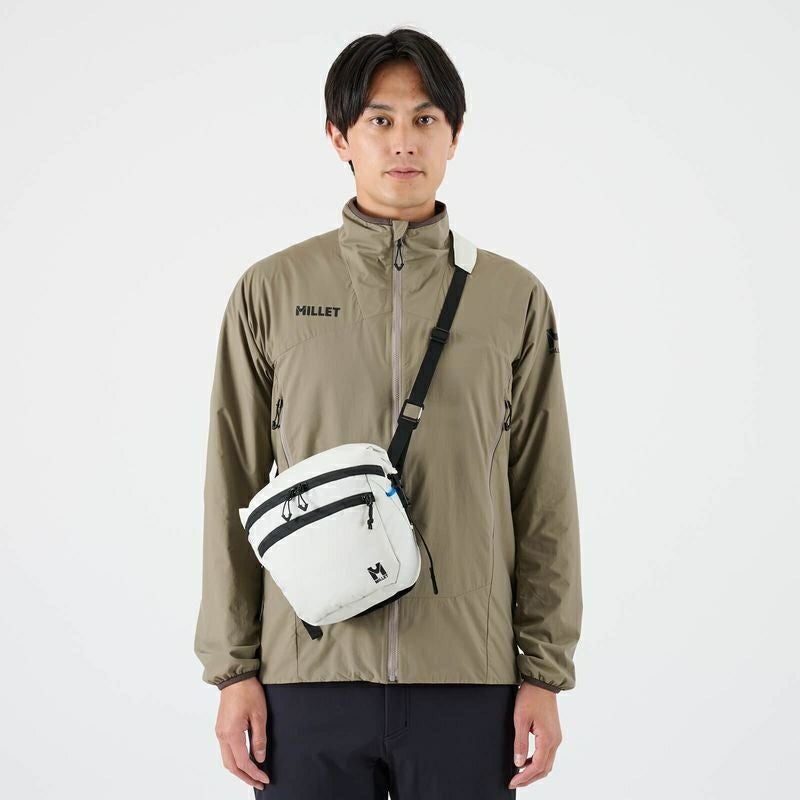 クンブ マウンテンクルーズ ショルダー