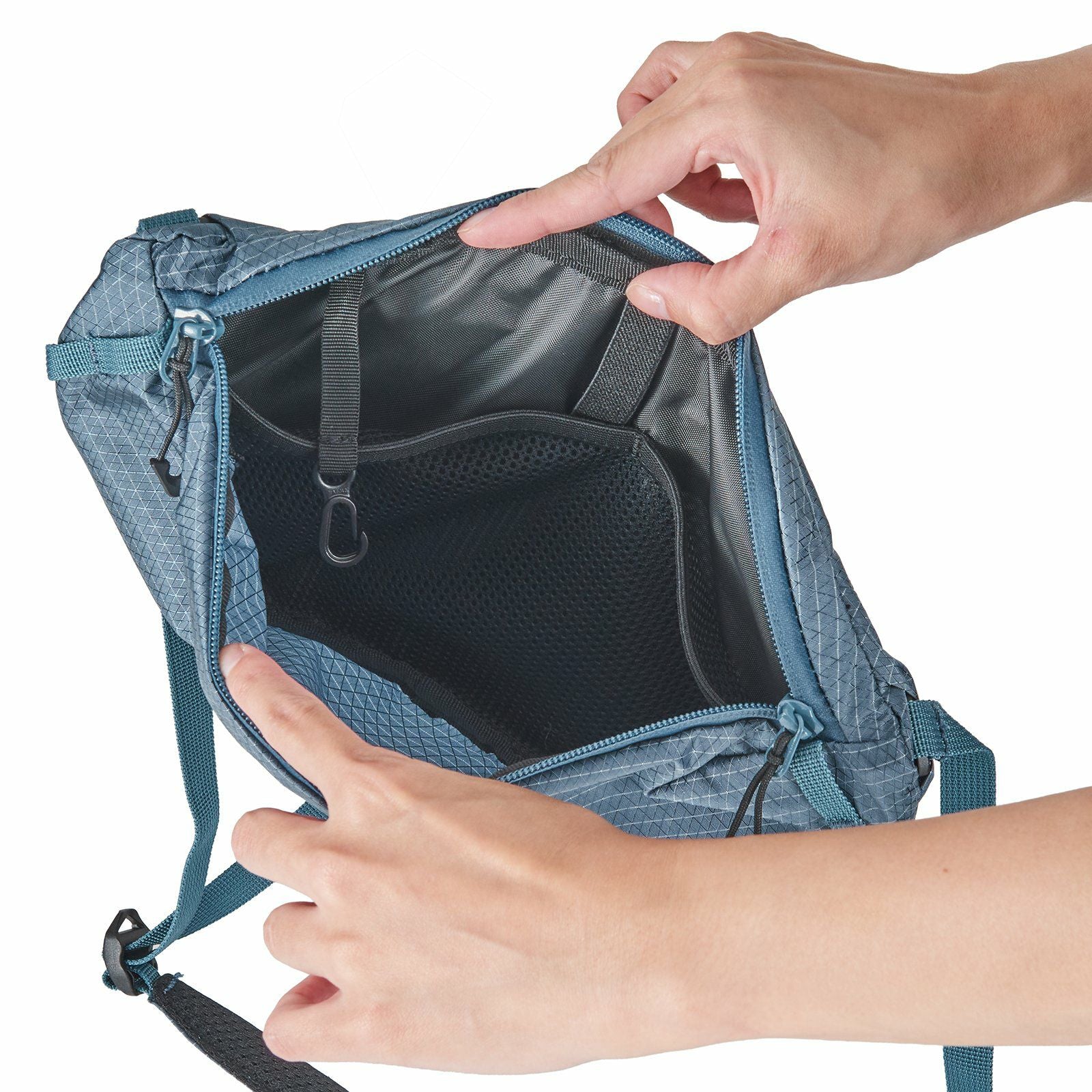 Semno Sling Bag