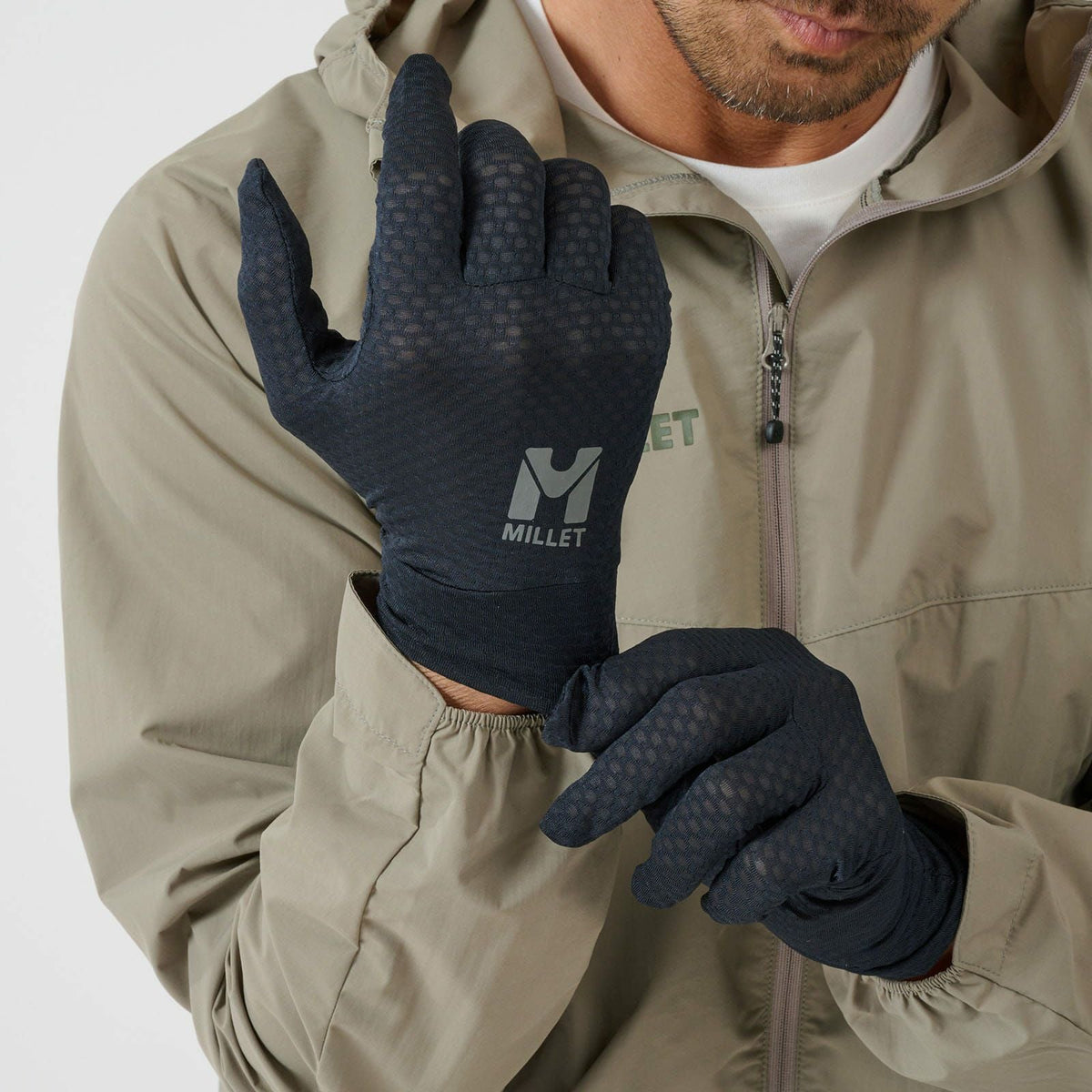Drynamic Through Gloves