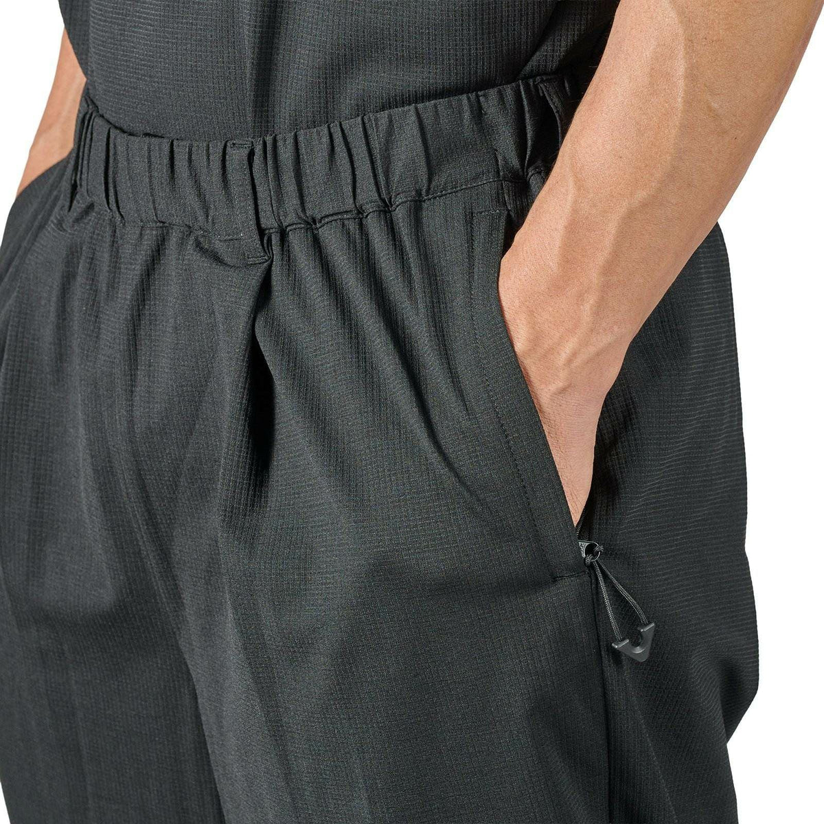 微风网眼灯笼裤