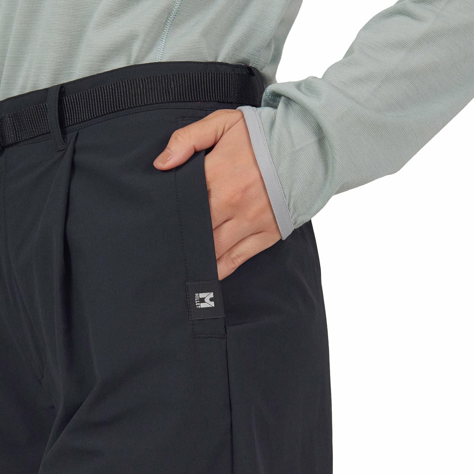 トレック ソリッド ショートパンツ