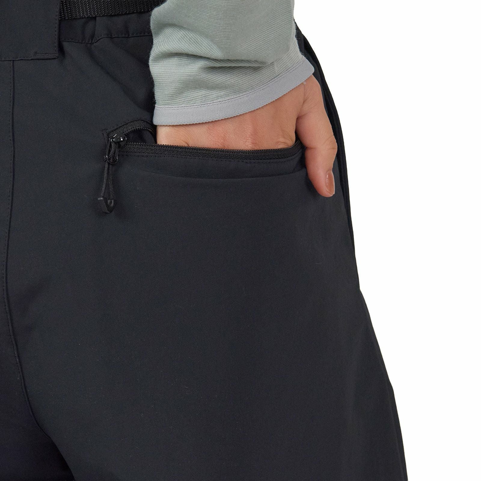 トレック ソリッド ショートパンツ