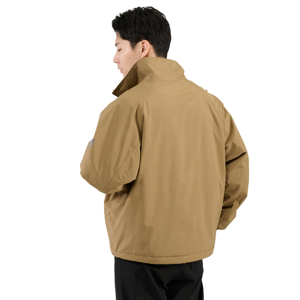 セムノ インシュレーション ジャケット
