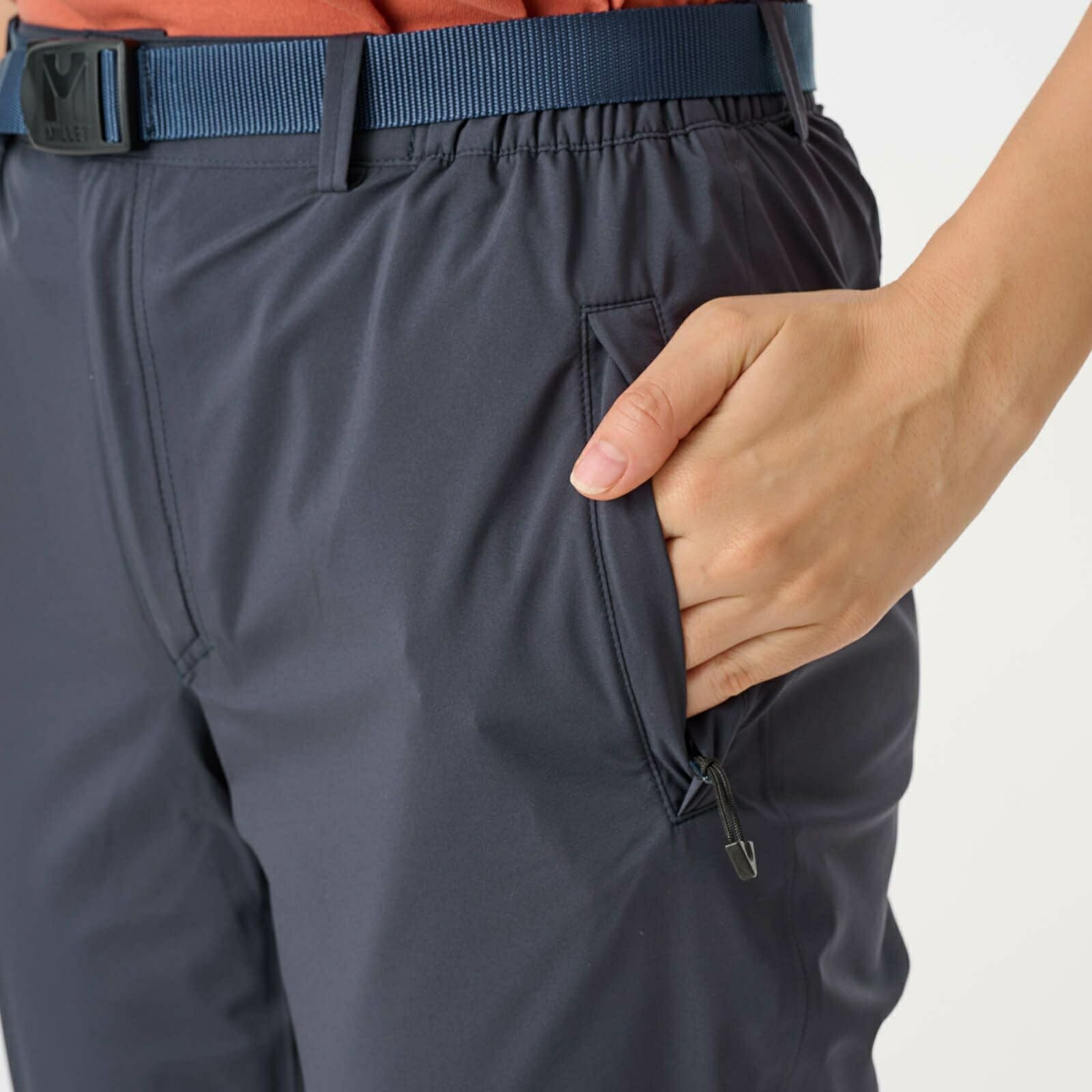 ティフォン ストレッチ トレックパンツ