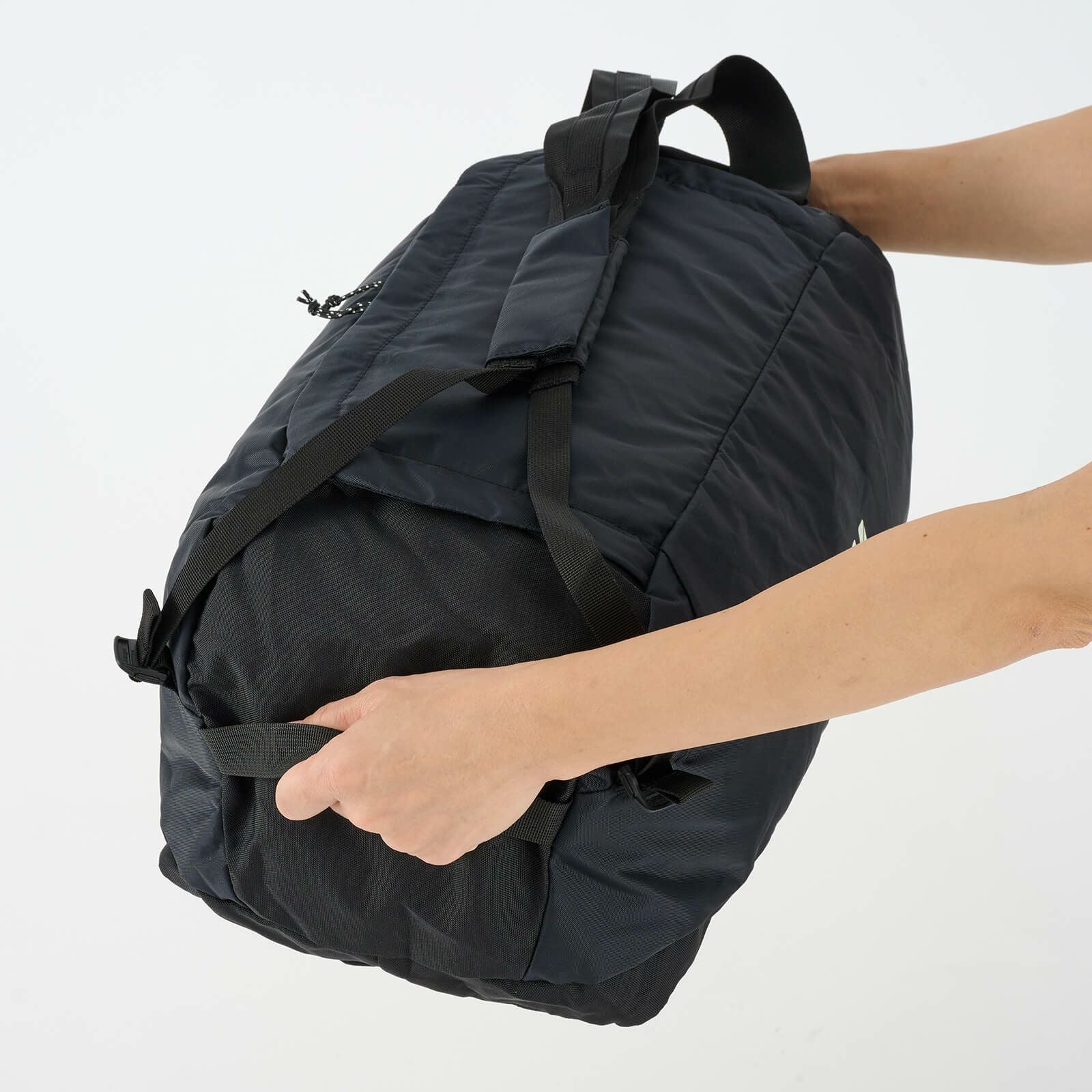 Defy Duffle 30