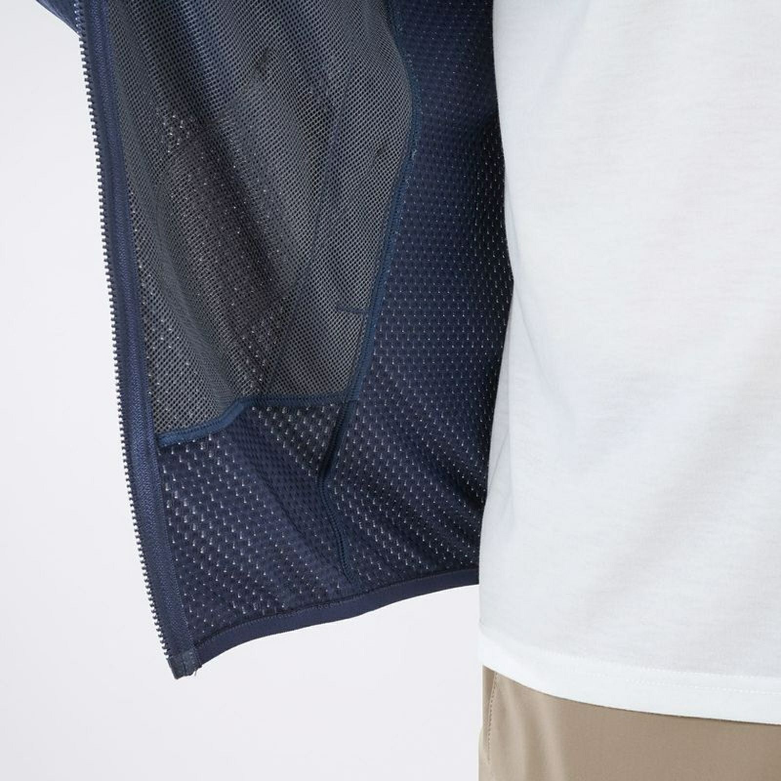 Midlayer Mesh Hoodie