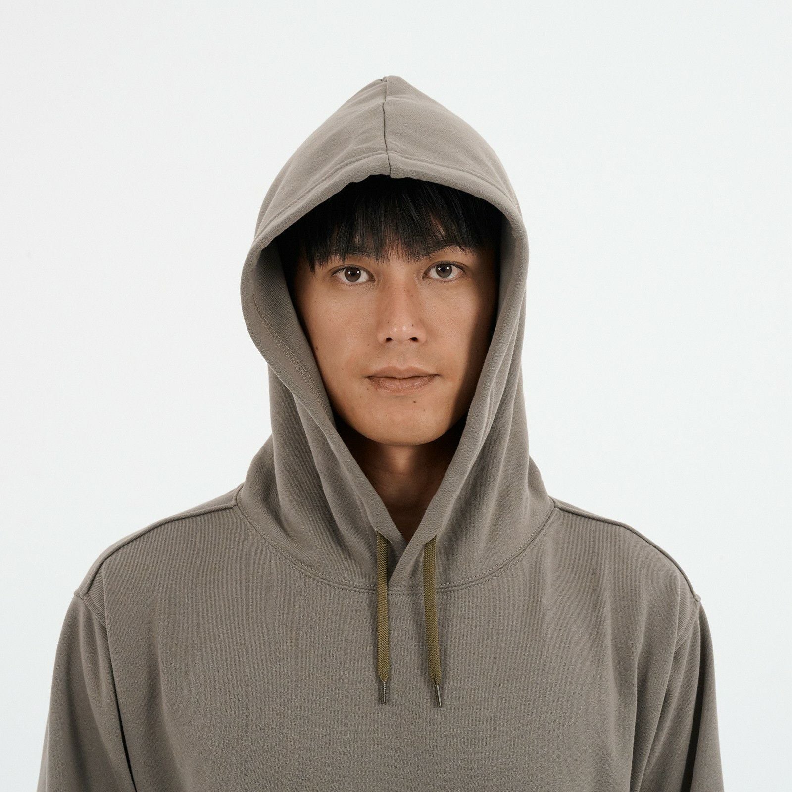 卡洛斯连帽衫