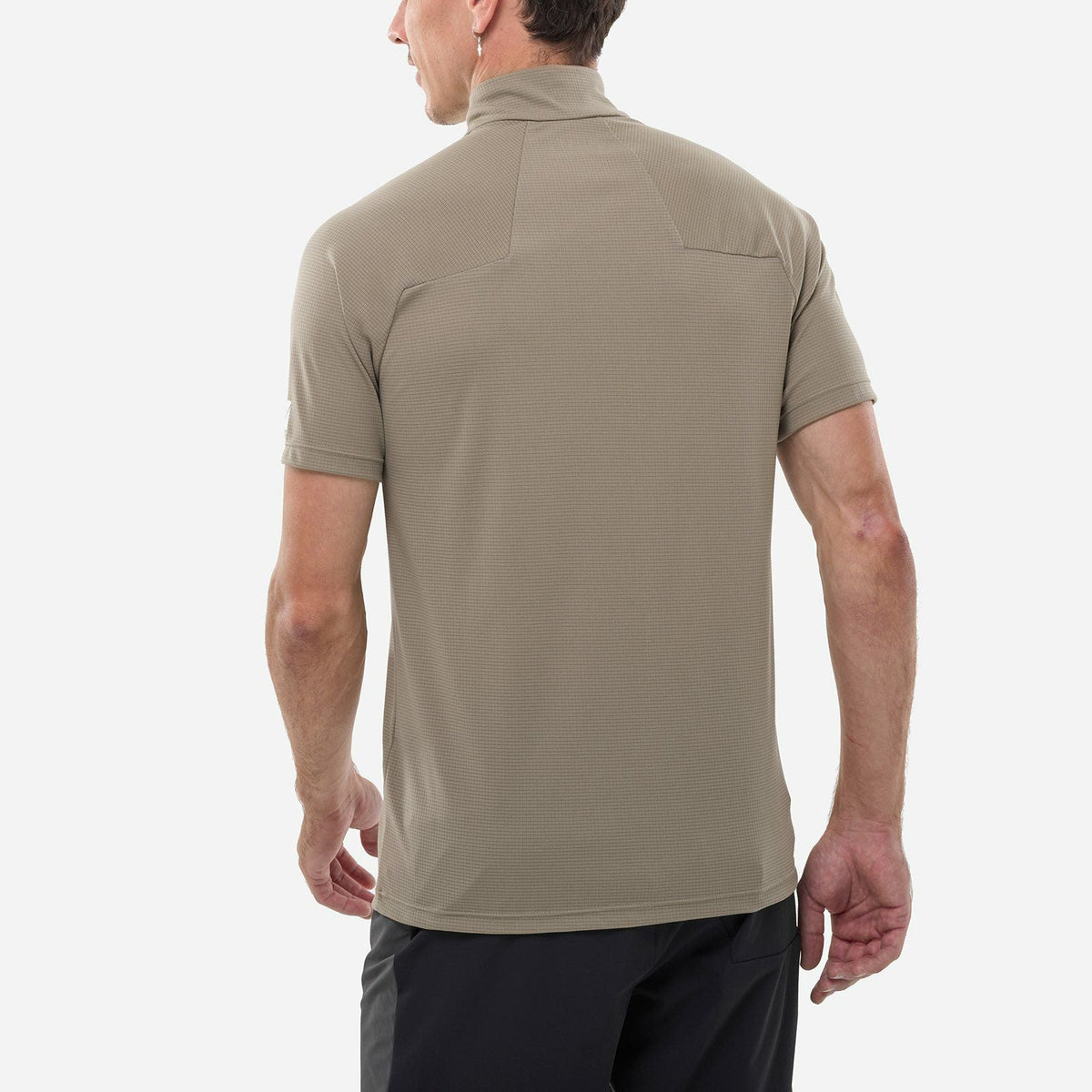 カメット ジップ ショートスリーブTシャツ